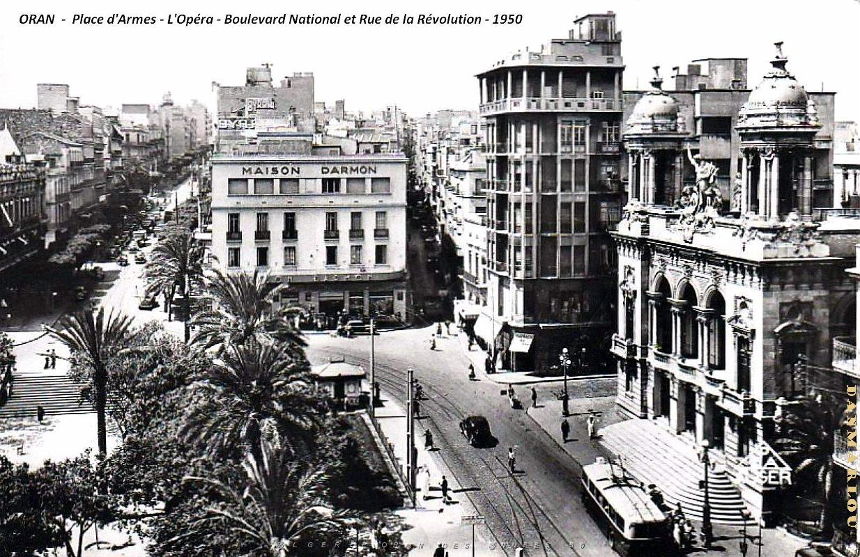 Oran - Theatre - Boulevard  National et Rue de la Revolution - 1950.jpg
